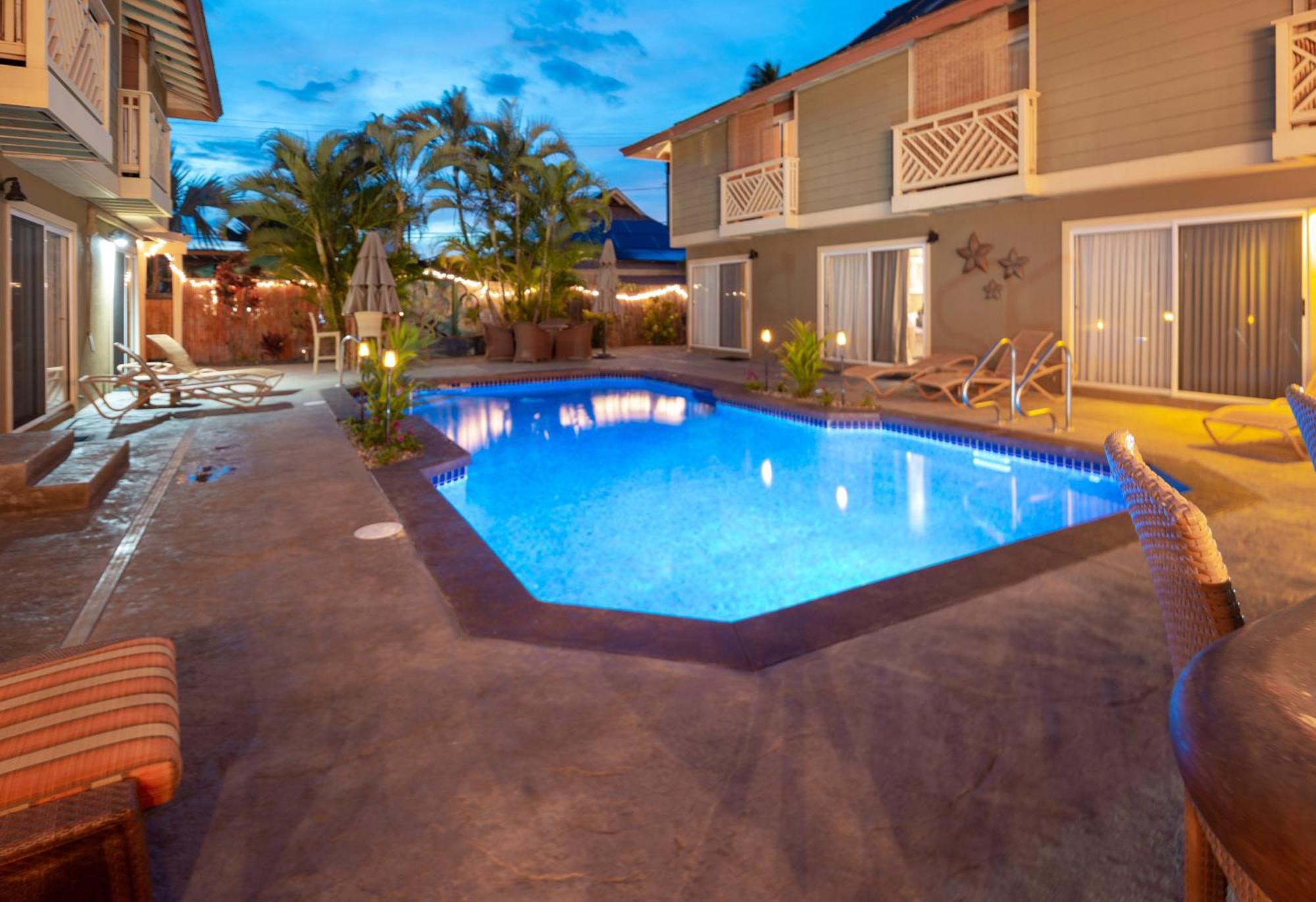 Plumeria Suite, 2-Bedrooms, Sleeps 6, Pool & Bbq, Pre-Renovation Summer Sale Kihei Exteriör bild